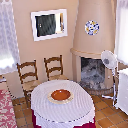 Encina - Piscina Compartida Country house *